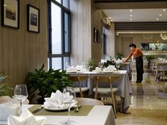 餐饮-西安大雁塔科技大学地铁站亚朵酒店