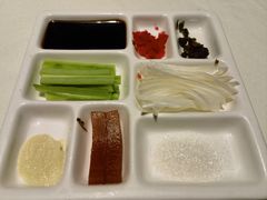 -四季民福烤鸭店(外滩外白渡桥店)