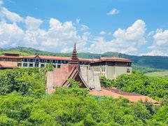 -西双版纳融创皇冠假日度假酒店