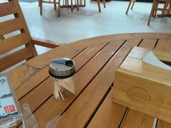 -腾冲洞山温泉村