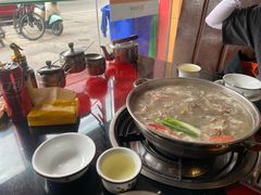 -老石黑山羊毛驴肉火锅(金凯广场店)