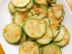 咸蛋黄炒小瓜-甜甜屋(解放中路店)