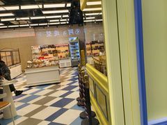 -85度C(生甜甜圈研究工坊·上海局门店)