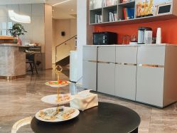 -新蝶变皮肤管理中心