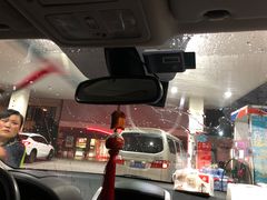 -中化道达尔加油站(周家嘴路站)