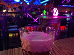 -UP嘻哈酒吧(粉巢店)