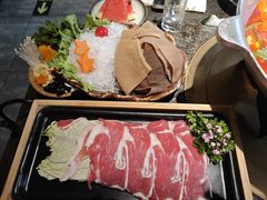 -湊湊火锅·茶憩(新中关购物中心店)