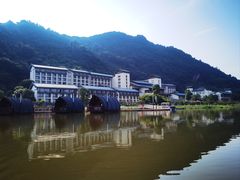 -宝晶宫旅游景区