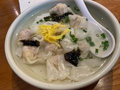 招牌鲜虾小馄饨-苏小柳手作点心(控江旭辉分院)