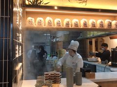 -馋三尺蟹粉小笼(人民广场店)