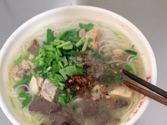 -文山荷鲜居(翠湖店)