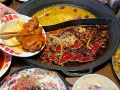 -萍姐火锅·公路夜市(武汉首店)