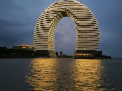 -湖州太湖旅游度假区-月亮广场