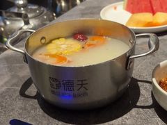 -德天肥牛海鲜火锅(城西银泰店)