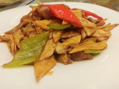 -本味焖罐源(天泽街店)