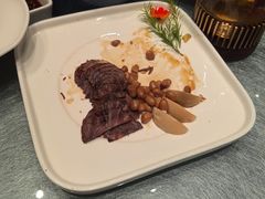 -凤凰园烤鸭店·唐山菜·传承花椒肉(老唐丰路店)
