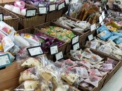 零售区-来伊份(龙之梦长宁店)