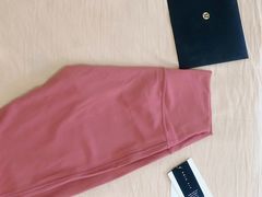 -lululemon(上海浦东IFC店)