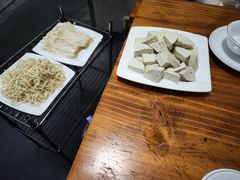 -鲁厚源牛肉坊(阳光100店)