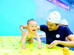 -龙格亲子游泳俱乐部(泊富中心)