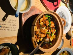 啫啫海鲜鸡-荣小馆(杭州大厦店)