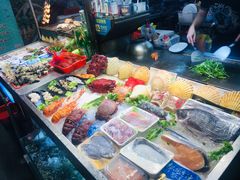 -六合夜市