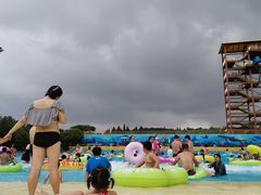 -热带风暴水上乐园
