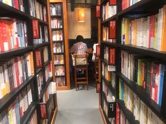 -西西弗书店(城西银泰城店)