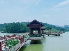 -星湖旅游景区七星岩