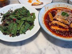 -雀蓝川菜(奥体广场店)