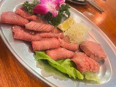 牛舌拼盘-大阪烧肉BAKA一代(十亩地店)