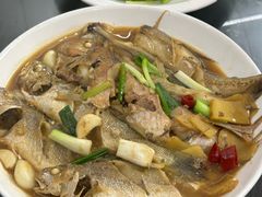 -健跳小海鲜(人民路店)