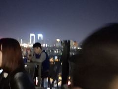 -顽啤熊·酒客酒馆(苏城夜景必选店)