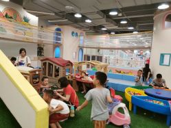 -百伦儿童乐园(犀浦百伦广场店)
