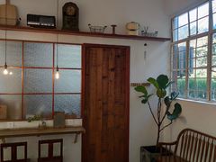 靠窗位-MAISON门前杂货店