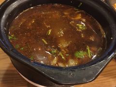 -三鞭一花·独一处·元英砂锅(海光寺店)