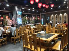 大堂-一斗火锅·招财羊毛肚(泰吉滨江店)