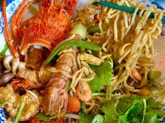 -霆记海鲜·只为这碗面(滨江店)