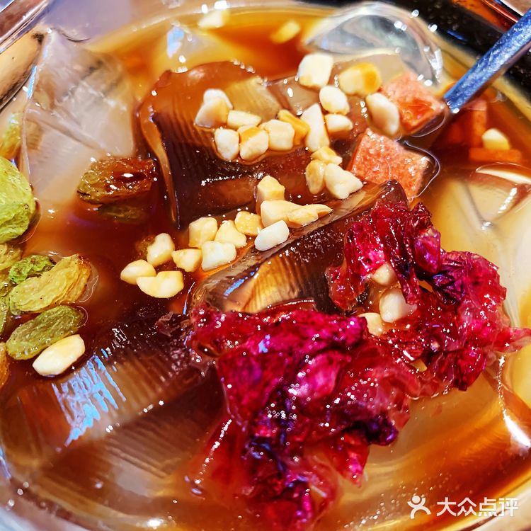 此乃小龙虾🦞界的贝勒爷！盘他盘他！