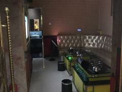 -皇家派对KTV(大润发店)