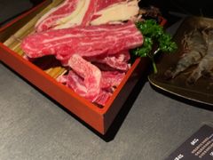 -铭牛烧肉·和牛海鲜自助(高新月牙湖店)