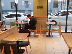 -德克士(绿地店)