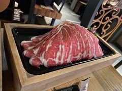 -湊湊火锅·茶憩(南京东路悦荟店)