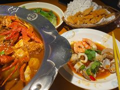 -钳小厨疯味1987肉蟹煲(美一城广场店)