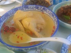 -七的湖·晚芳亭·阳澄湖农家菜·大闸蟹(莲花岛店)