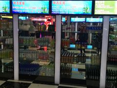-悦SHOW 量贩式KTV(宝龙广场店)