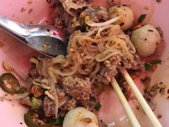 -榮泰米粉湯(Left Shop)