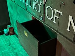 -逃脱反斗城沉浸剧情密室(北京路店)