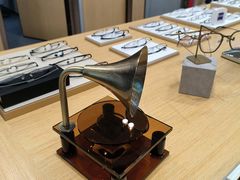 -Eziwish眼镜·蔡司授权店