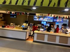 自助取餐区-麦当劳(世界城广场店)
